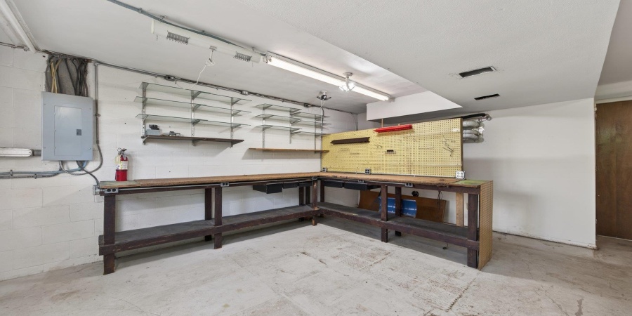 3507 S Roxbury Circle, Bloomington, Indiana 47401,MLS,202602150