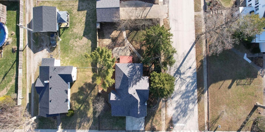 280 W Hillside Avenue, Spencer, Indiana 47460-1202,MLS,202602154