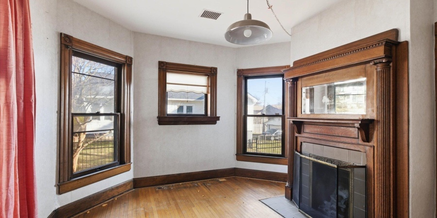 280 W Hillside Avenue, Spencer, Indiana 47460-1202,MLS,202602154