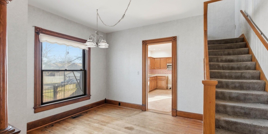 280 W Hillside Avenue, Spencer, Indiana 47460-1202,MLS,202602154