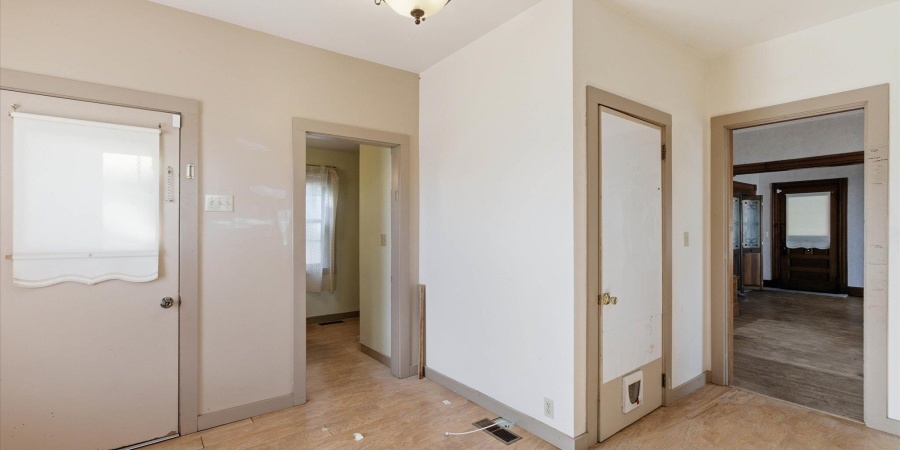 280 W Hillside Avenue, Spencer, Indiana 47460-1202,MLS,202602154