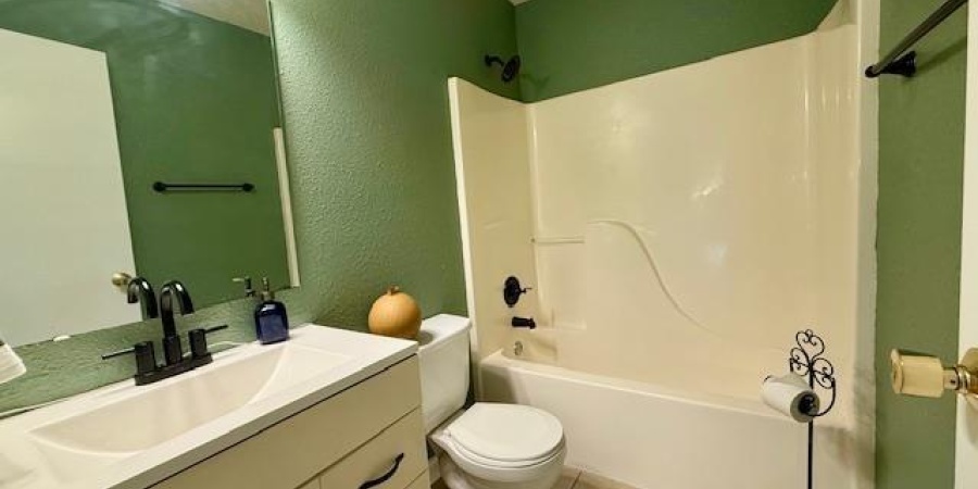 711 S Bosell Court, Bloomington, Indiana 47403-8705,MLS,202602241