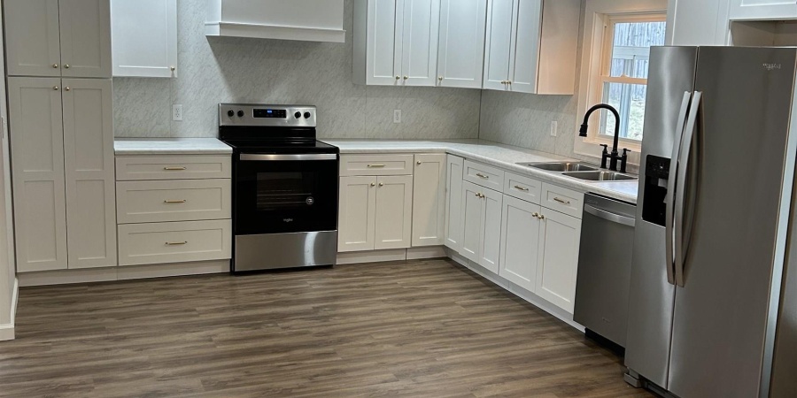 455 W Main Street, Bloomfield, Indiana 47424,MLS,202548526