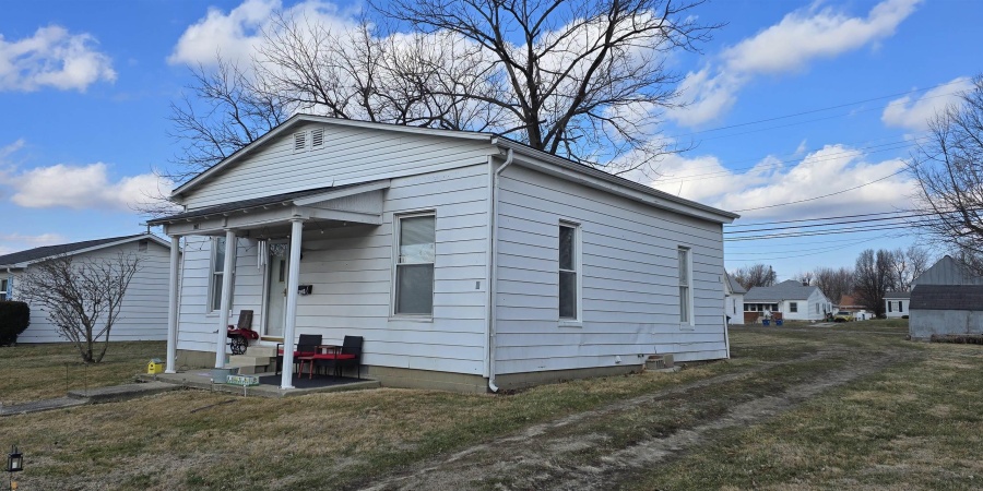 620 E Sycamore Street, Jasonville, Indiana 47438,MLS,202602286