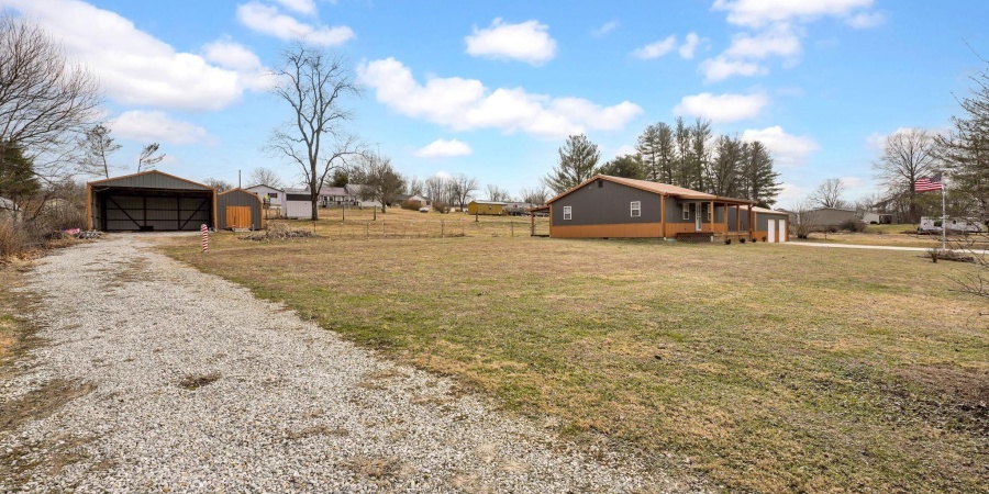 3530 Peerless Road, Bedford, Indiana 47421,MLS,202602325