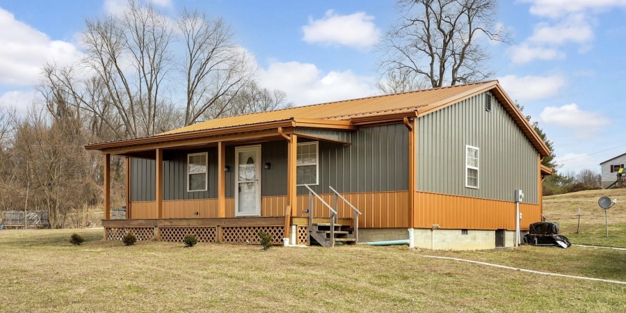 3530 Peerless Road, Bedford, Indiana 47421,MLS,202602325