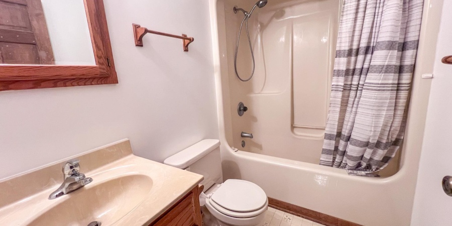 410 Anderson Lane, Bedford, Indiana 47421,MLS,202602361