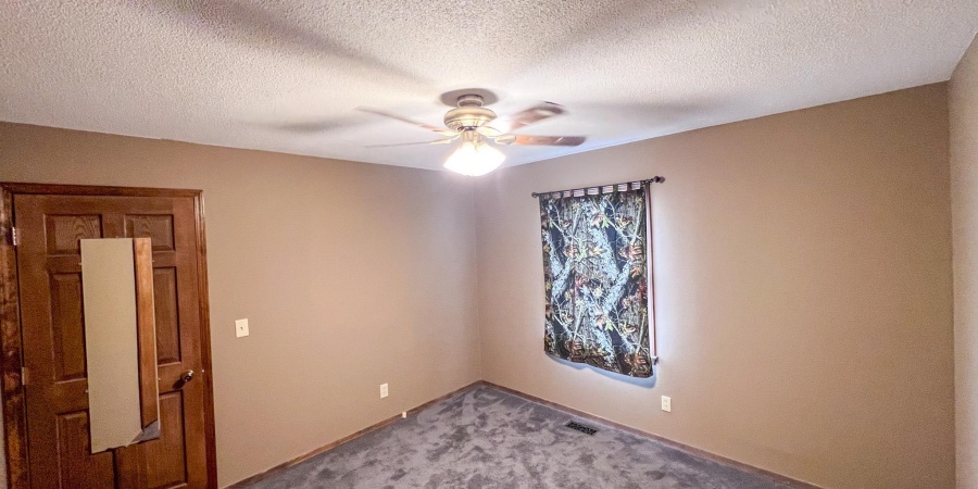 410 Anderson Lane, Bedford, Indiana 47421,MLS,202602361