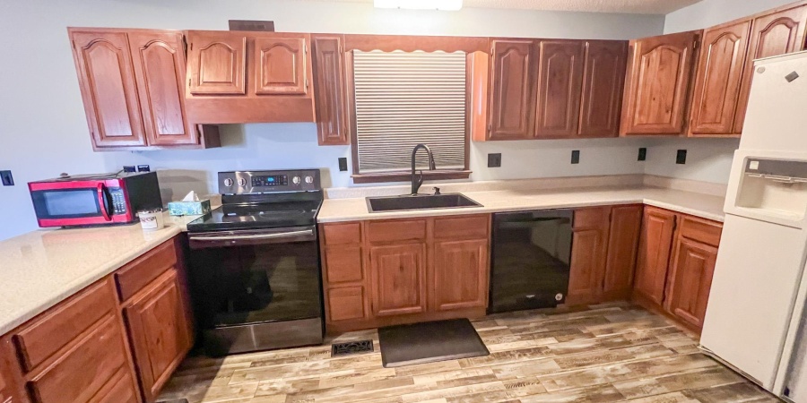 410 Anderson Lane, Bedford, Indiana 47421,MLS,202602361