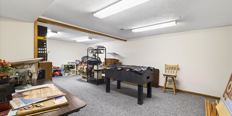 168 N Harrison Street, Spencer, Indiana 47460-1412,MLS,202602532