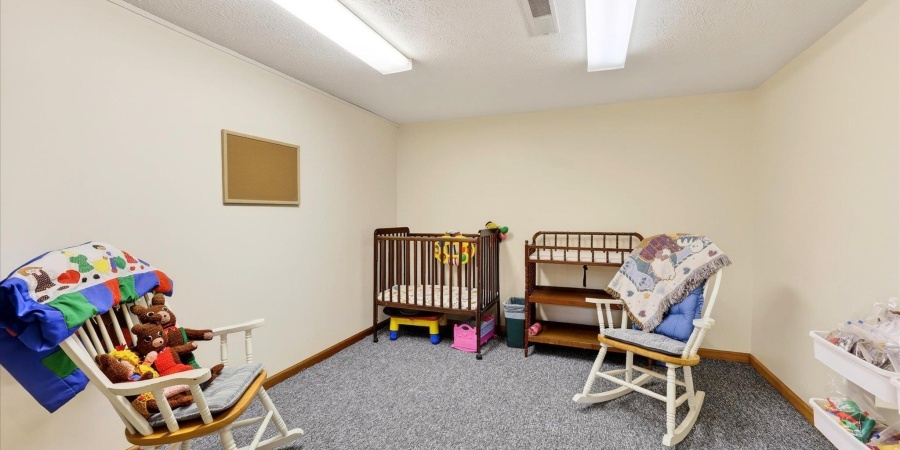 168 N Harrison Street, Spencer, Indiana 47460-1412,MLS,202602532