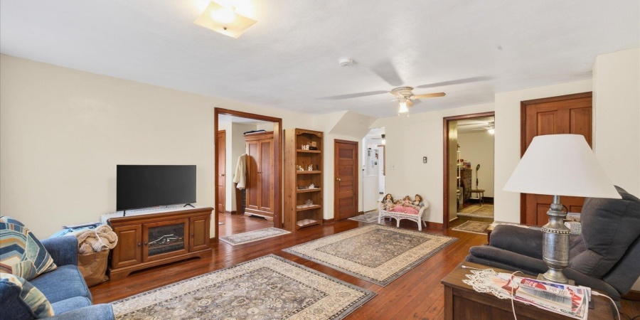 168 N Harrison Street, Spencer, Indiana 47460-1412,MLS,202602532