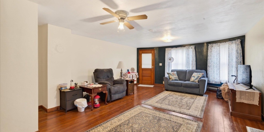 168 N Harrison Street, Spencer, Indiana 47460-1412,MLS,202602532