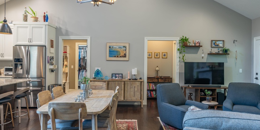 3782 E Regents Court, Bloomington, Indiana 47401,MLS,202602478