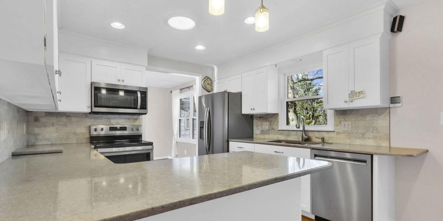 3665 E Robin Road, Bloomington, Indiana 47401,MLS,202602496