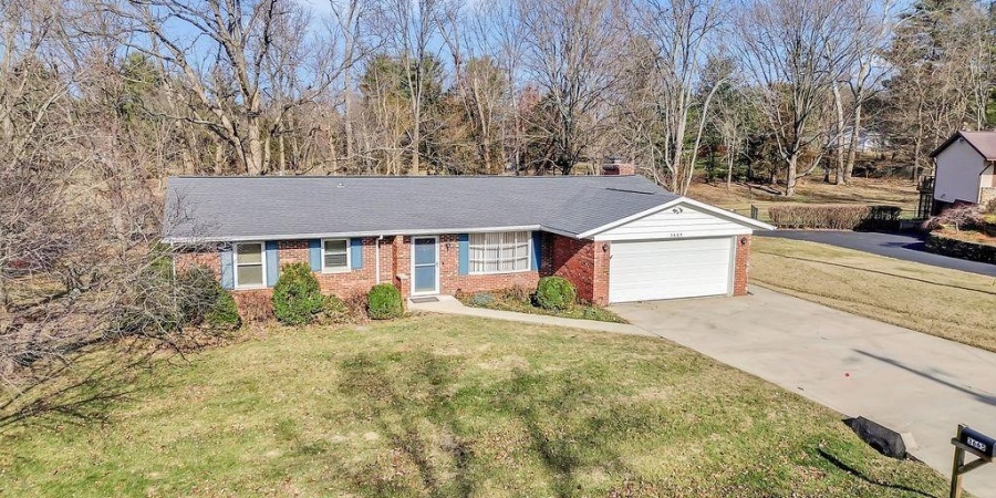 3665 E Robin Road, Bloomington, Indiana 47401,MLS,202602496