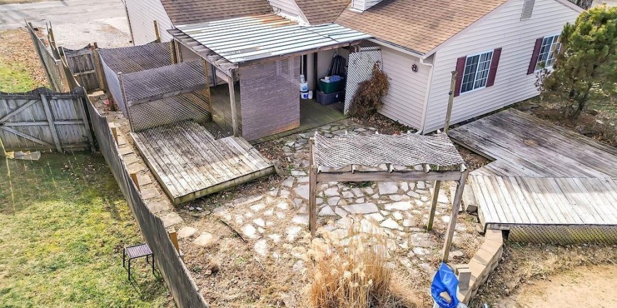 546 W Lois Lane, Bloomington, Indiana 47403,MLS,202602500