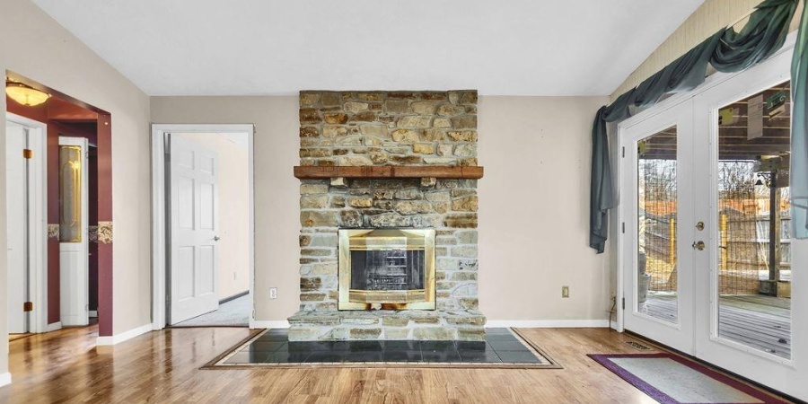 546 W Lois Lane, Bloomington, Indiana 47403,MLS,202602500