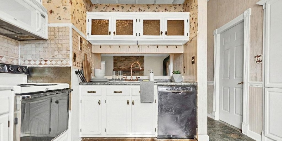 546 W Lois Lane, Bloomington, Indiana 47403,MLS,202602500