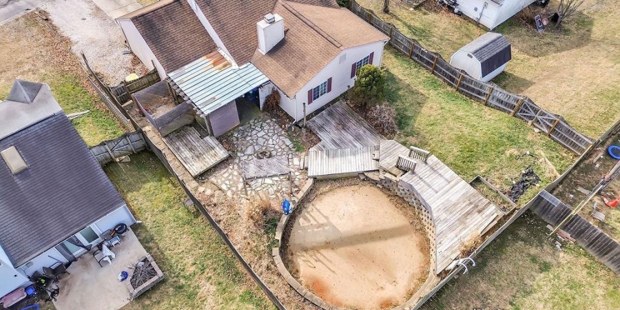 546 W Lois Lane, Bloomington, Indiana 47403,MLS,202602500