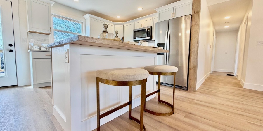 121 Edgewood Drive, Bedford, Indiana 47421,MLS,202602529