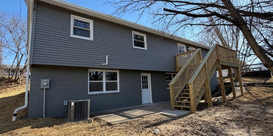 121 Edgewood Drive, Bedford, Indiana 47421,MLS,202602529