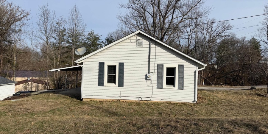 201 S Street, Bedford, Indiana 47421,MLS,202602538