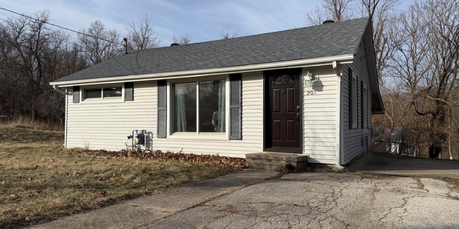 201 S Street, Bedford, Indiana 47421,MLS,202602538