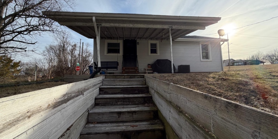 201 S Street, Bedford, Indiana 47421,MLS,202602538