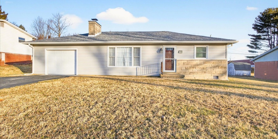 4180 W Grand Avenue, Bloomington, Indiana 47404,MLS,202602570