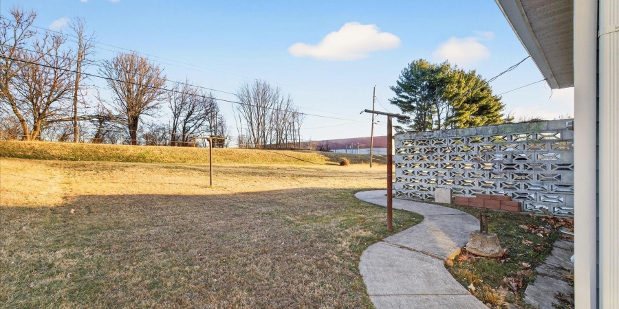 4180 W Grand Avenue, Bloomington, Indiana 47404,MLS,202602570