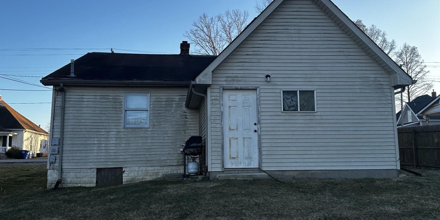 1319 Fourth Street, Bedford, Indiana 47421,MLS,202602596