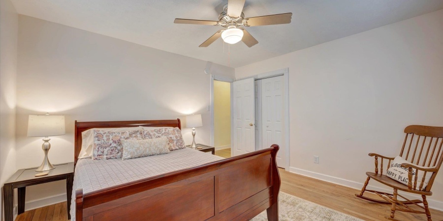 1005 E Maxwell Lane, Bloomington, Indiana 47401-5071,MLS,202520024