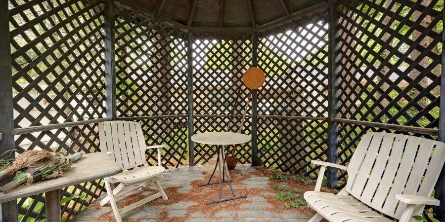 1005 E Maxwell Lane, Bloomington, Indiana 47401-5071,MLS,202520024