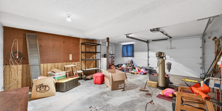 600 Forest Drive, Bloomfield, Indiana 47424,MLS,202602653