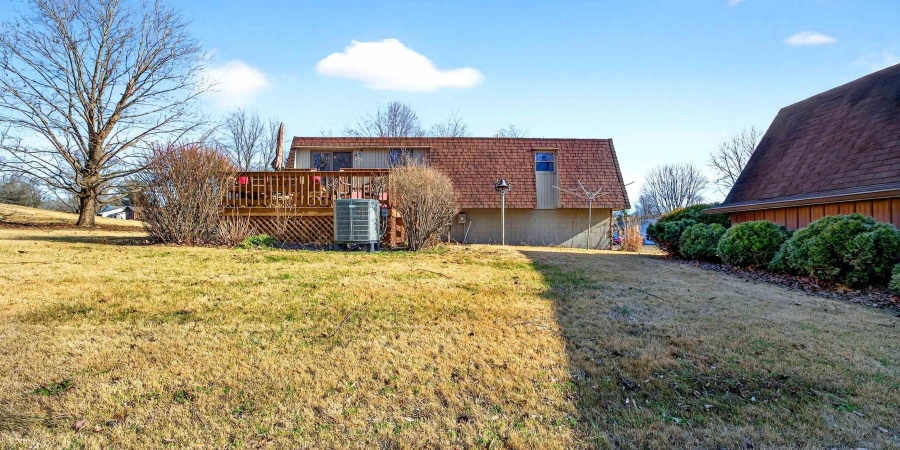 600 Forest Drive, Bloomfield, Indiana 47424,MLS,202602653