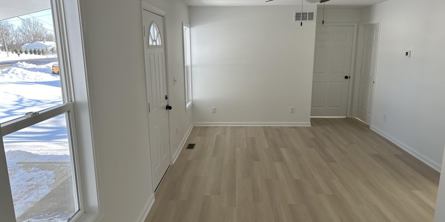 1201 N ST RD 157 Road, Bloomfield, Indiana 47424,MLS,202602686