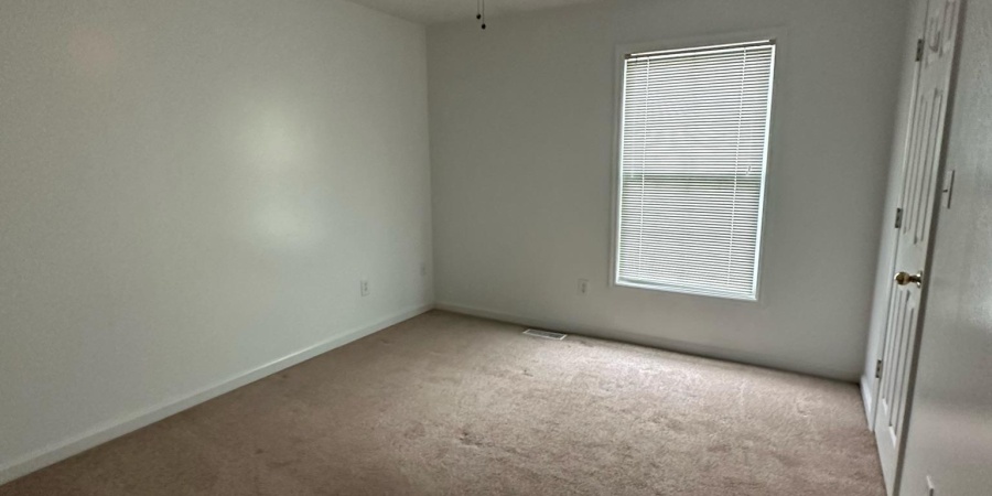 648 E Sherwood Hills Drive, Bloomington, Indiana 47404,MLS,202602703