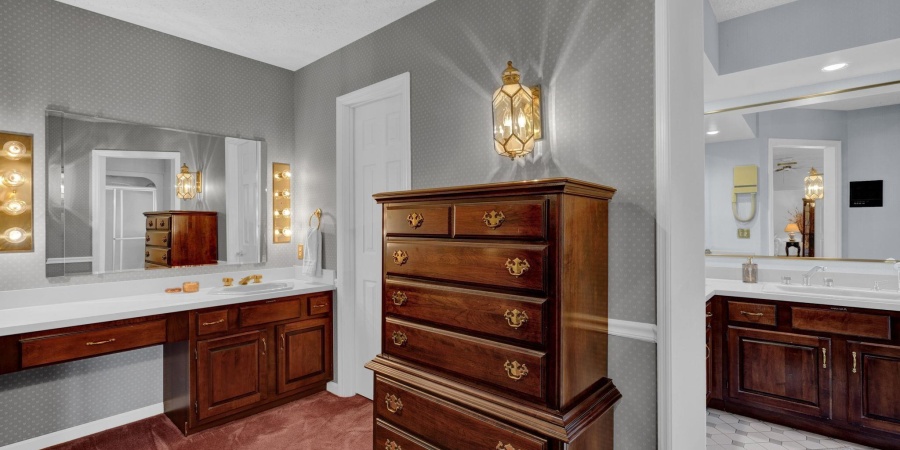 500-10 Greentree Drive, Bedford, Indiana 47421,MLS,202602719