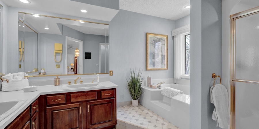 500-10 Greentree Drive, Bedford, Indiana 47421,MLS,202602719