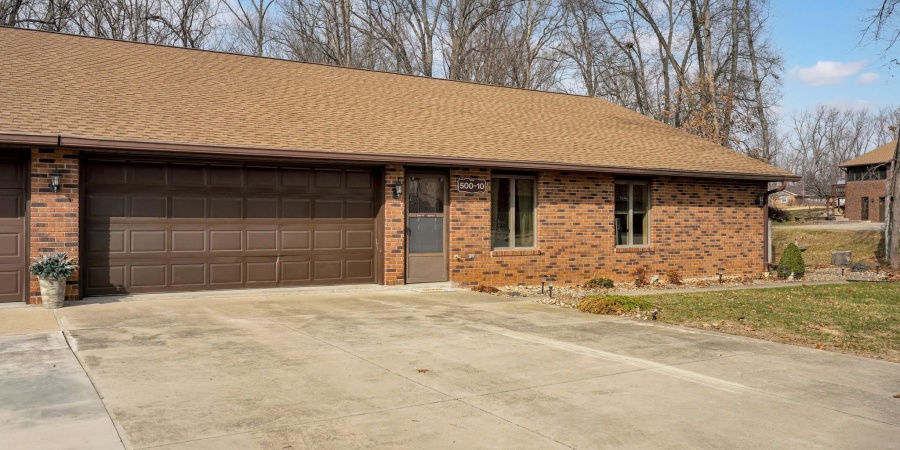 500-10 Greentree Drive, Bedford, Indiana 47421,MLS,202602719