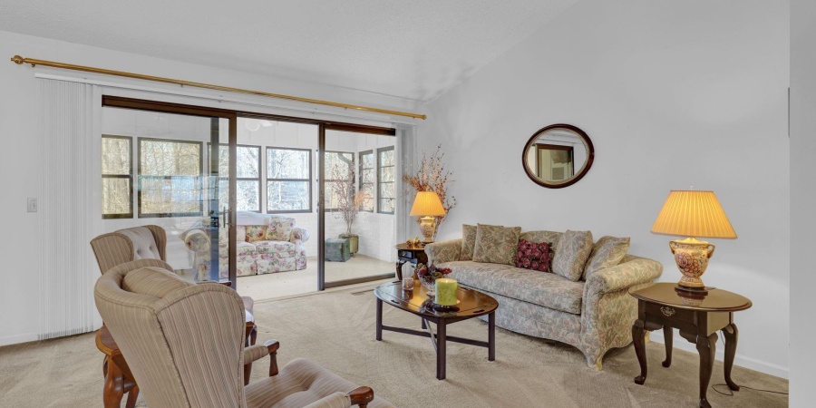 500-10 Greentree Drive, Bedford, Indiana 47421,MLS,202602719