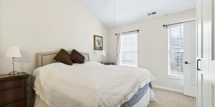 1115 E Azalea Lane, Bloomington, Indiana 47401-4395,MLS,202602751