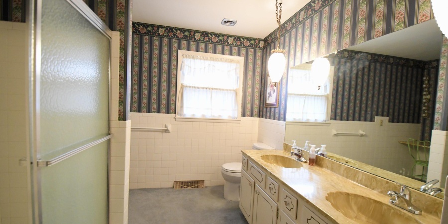 64 Northern Hills Drive, Bedford, Indiana 47421,MLS,202602754