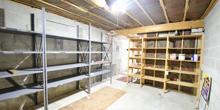 64 Northern Hills Drive, Bedford, Indiana 47421,MLS,202602754