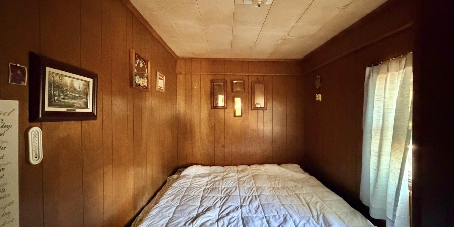 345-341 N Park Street, Jasonville, Indiana 47438,MLS,202602900