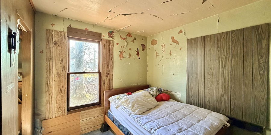 345-341 N Park Street, Jasonville, Indiana 47438,MLS,202602900