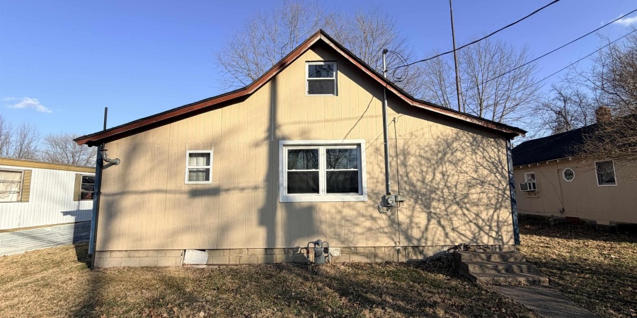 353 N Park Street, Jasonville, Indiana 47438,MLS,202602906