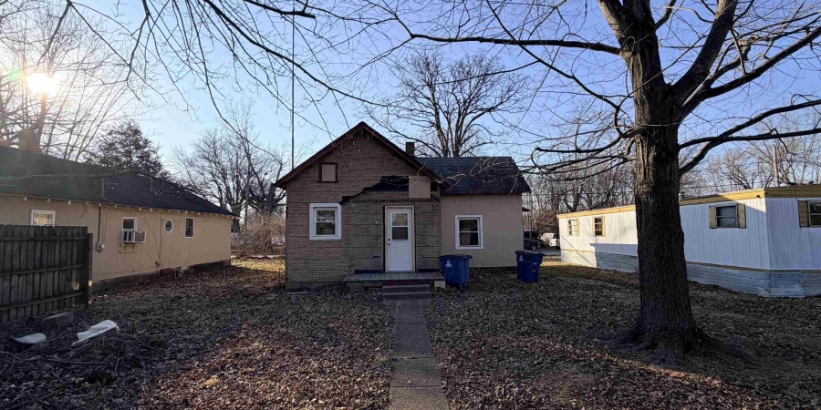 353 N Park Street, Jasonville, Indiana 47438,MLS,202602906