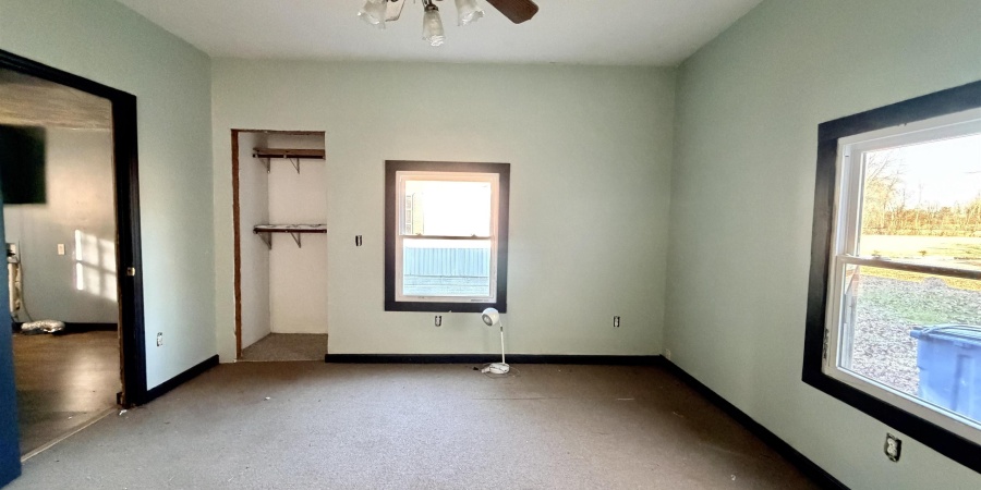 353 N Park Street, Jasonville, Indiana 47438,MLS,202602906